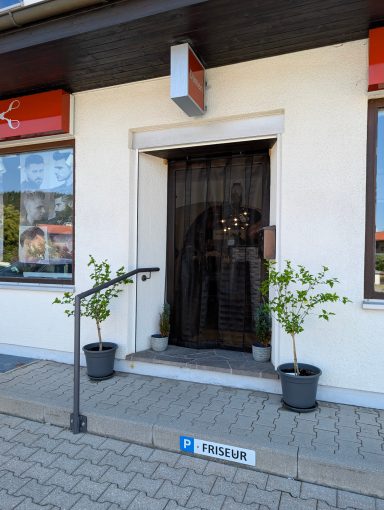 Foto vom Salon Eingang